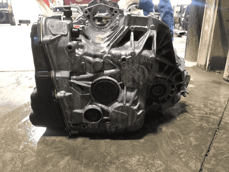 2018 Infiniti Qx30 (at, 7 Speed), (2.0l, 4 Cylinder), Fwd, Used Transmission
