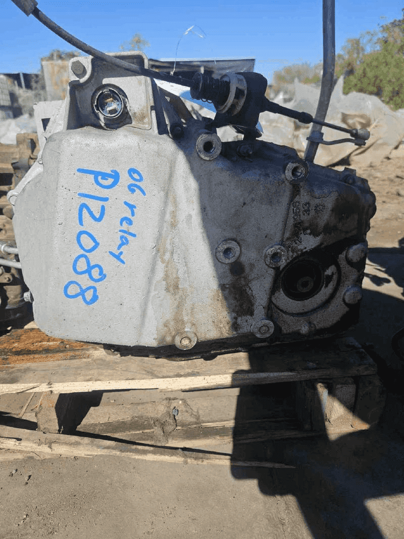 2005 Saturn Relay At, (internal Neutral Sw), Awd, Used Transmission