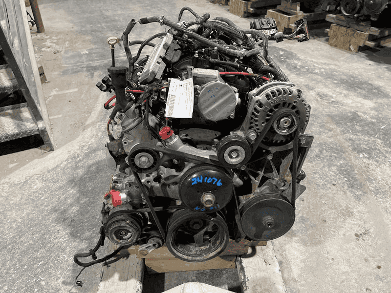 2008 Chevy Avalanche 5.3l V8, Used Engine