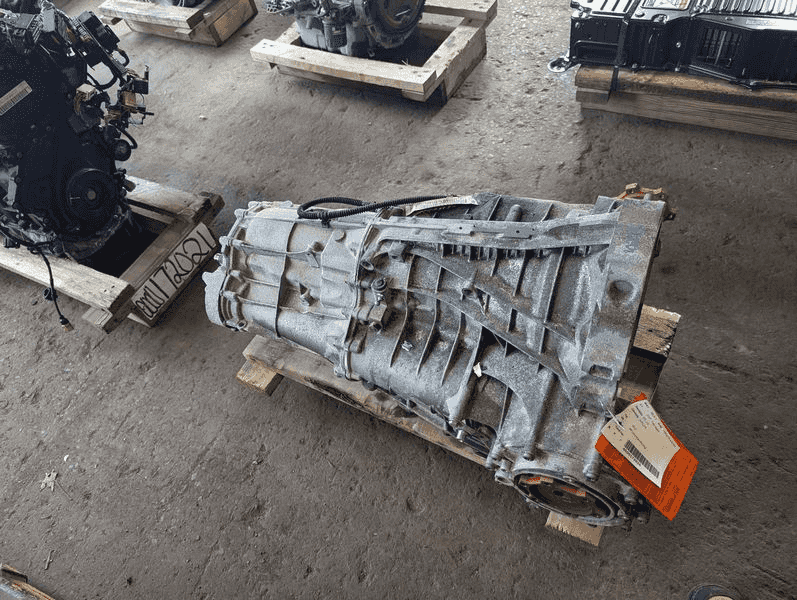 2018 Porsche Macan (at), 2.0l, Used Transmission