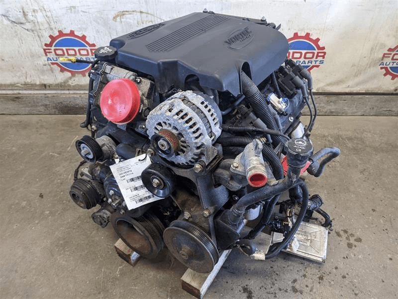 2004 Chevy Suburban 2500 8.1l (vin G, 8th Digit), Used Engine