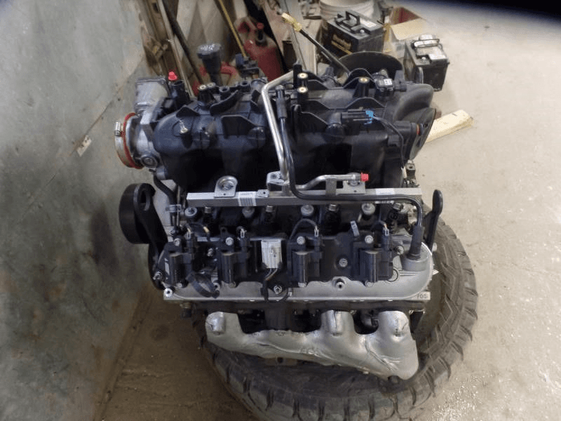 2005 Chevy Avalanche 1500 (5.3l), Vin Z (8th Digit), Used Engine