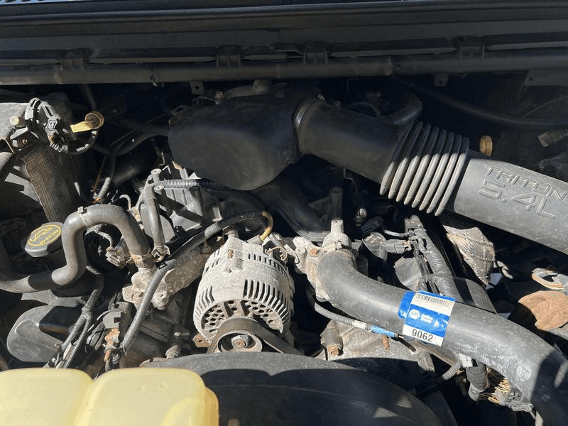 2004 Ford F-350 Super Duty 5.4l (vin L, 8th Digit, Sohc), Egr, Used Engine