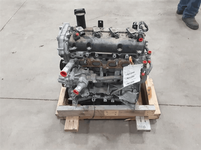 2015 Nissan Frontier 2.5l (vin B, 4th Digit, Qr25de), Used Engine