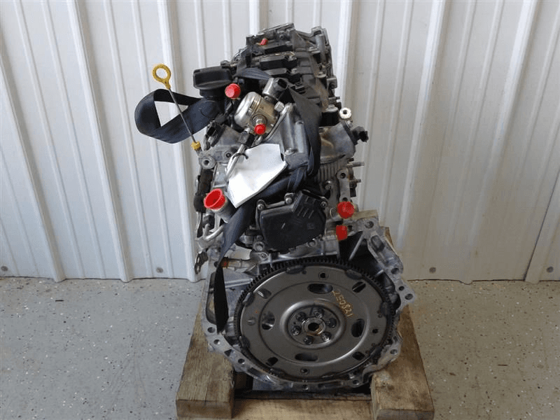 2016 Nissan Juke (1.6l, Mr16ddt), Vin A (4th Digit), At (cvt), Sv, Used Engine