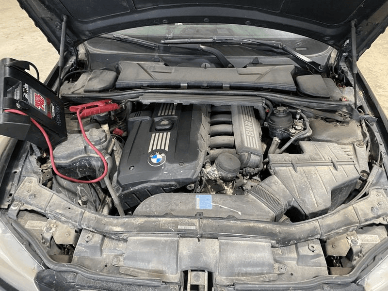 2011 Bmw 323i (sdn, Canada Market), (2.5l), At, Used Engine