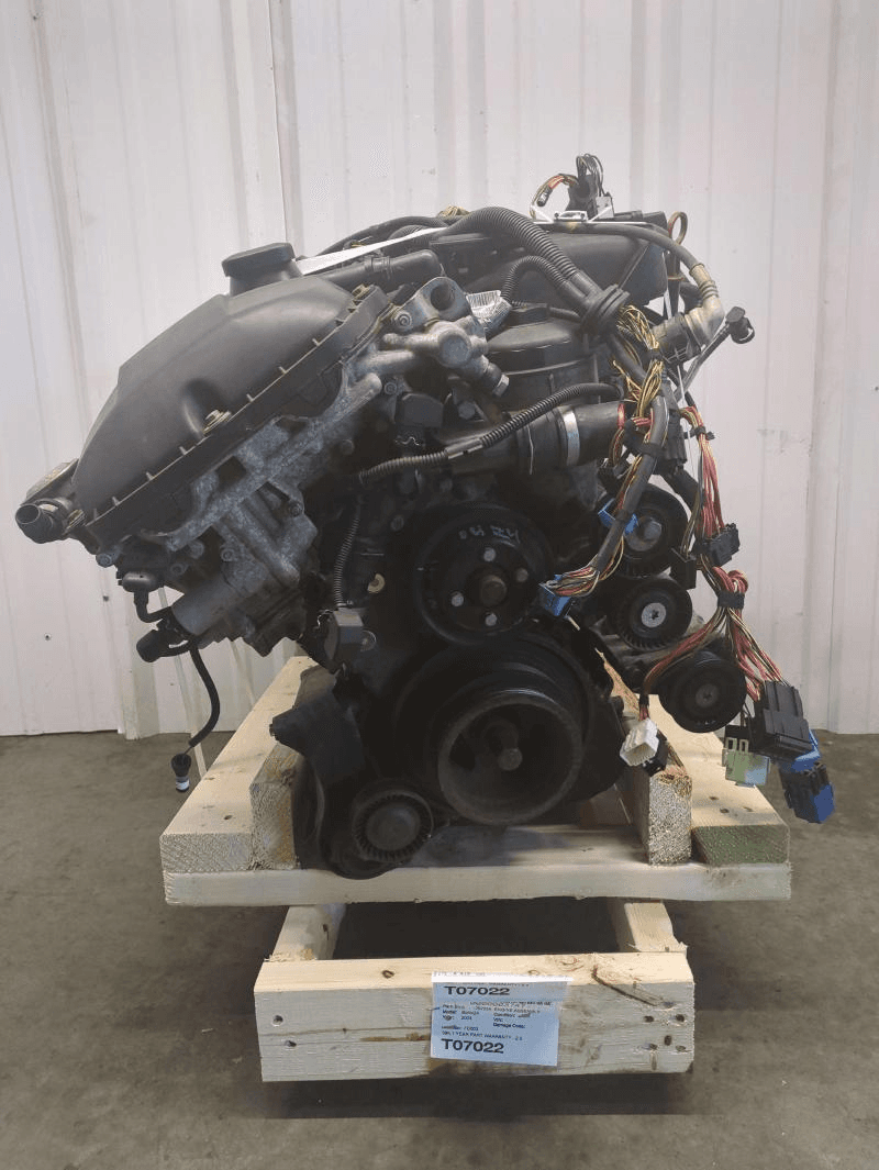 2013 Bmw 325i Conv, (2.5l), M54 (256s5 Engine, Engine Oil Filler Cap Lh Side Of Rocker Cover), Used Engine