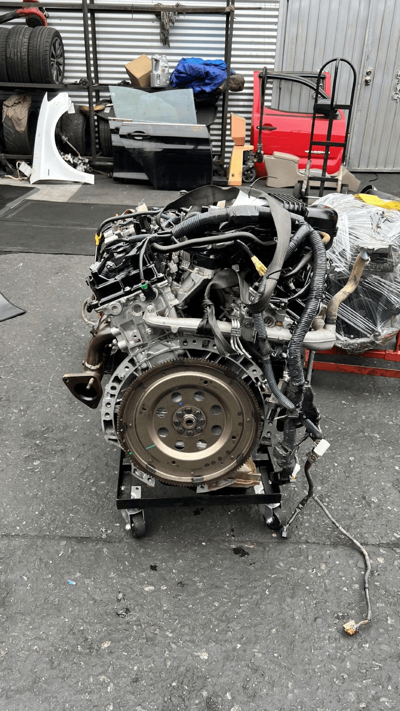 2015 Nissan Nv2500 4.0l (vin B, 4th Digit, Vq40de), Used Engine