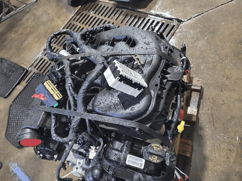 2019 Jeep Cherokee 3.2l (vin X, 8th Digit), One Piece Oil Pan, Used Engine