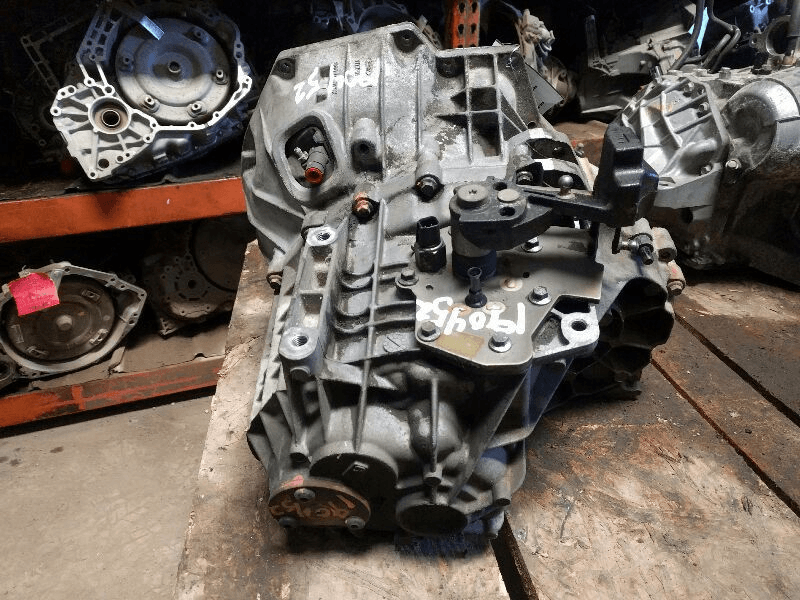 2004 Ford Focus At, 2.0l, Sohc, (id 3s4p-ca), Used Transmission