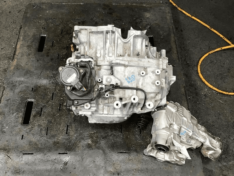 2020 Volvo Xc40 (at), Awd, Used Transmission