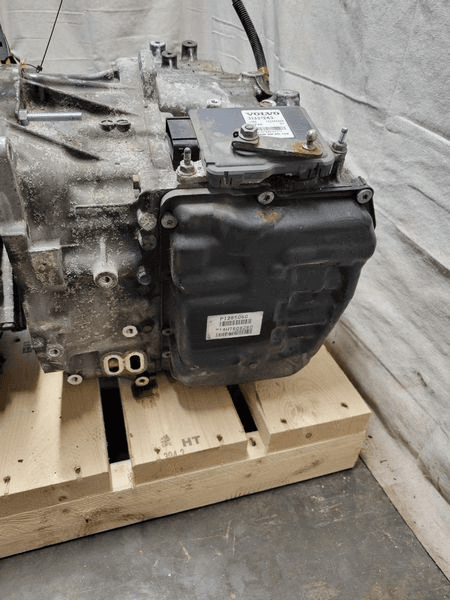 2015 Volvo Xc60 At, 2.0l, Vin 26 (4th And 5th Digit), Used Transmission