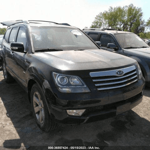 2011 Kia Borrego 4.6l V8, Used Transmission