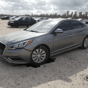 2018 Kia Optima 2.0l L4 Electric/gas, Used Transmission