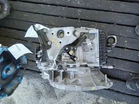 2020 Chrysler Pacifica (at), Gasoline (9 Speed Automatic), Fwd, Used Transmission - 44295 Miles 2020 Chrysler Pacifica (at), Gasoline (9 Speed Automatic), Fwd, Used Transmission - 44295 Miles