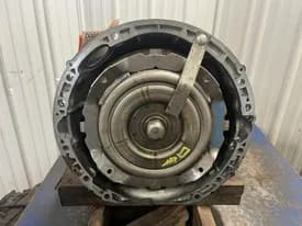 2016 Mercedes Benz C300 205 Type, At, (sdn), C300, Awd, Used Transmission - 9415 Miles 2016 Mercedes Benz C300 205 Type, At, (sdn), C300, Awd, Used Transmission - 9415 Miles