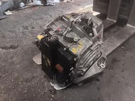 2017 Chevy Traverse (at), Fwd, Used Transmission 2017 Chevy Traverse (at), Fwd, Used Transmission