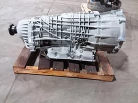 2015 Porsche Panamera At, 3.0l, Vin B (5th Digit), Awd, Used Transmission - 33762 Miles 2015 Porsche Panamera At, 3.0l, Vin B (5th Digit), Awd, Used Transmission - 33762 Miles