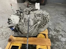 2012 Suzuki Kizashi At, (2.4l), (cvt), Awd, Used Transmission - 63600 Miles 2012 Suzuki Kizashi At, (2.4l), (cvt), Awd, Used Transmission - 63600 Miles