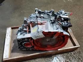 2015 Hyundai Santa Fe At, Swb (sport), 2.0l (turbo), Awd, Used Transmission - 50064 Miles 2015 Hyundai Santa Fe At, Swb (sport), 2.0l (turbo), Awd, Used Transmission - 50064 Miles