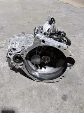 2021 Hyundai Elantra Mt (6 Speed), Us Market, Used Transmission - 31589 Miles 2021 Hyundai Elantra Mt (6 Speed), Us Market, Used Transmission - 31589 Miles