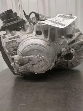 2022 Volvo Xc40 (at), Gasoline, Vin 16 (4th And 5th Digit, B4204t18), Used Transmission - 7847 Miles 2022 Volvo Xc40 (at), Gasoline, Vin 16 (4th And 5th Digit, B4204t18), Used Transmission - 7847 Miles