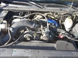 2003 Chevy Silverado 2500 6.6l V8 Diesel Turbocharged, Used Engine - 89000 Miles 2003 Chevy Silverado 2500 6.6l V8 Diesel Turbocharged, Used Engine - 89000 Miles